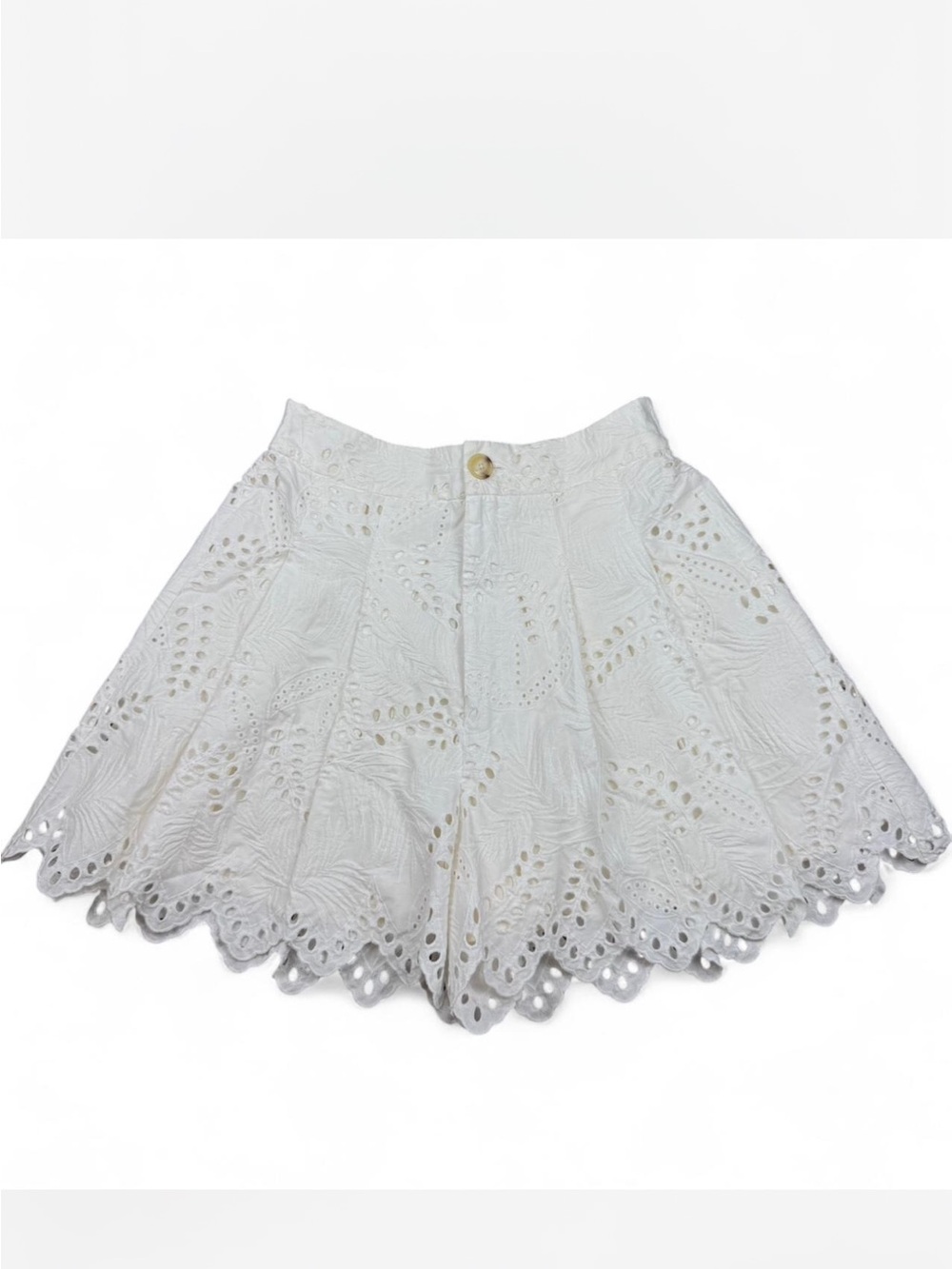 Anthropologie Maeve White Eyelet Scallop Hem Shorts